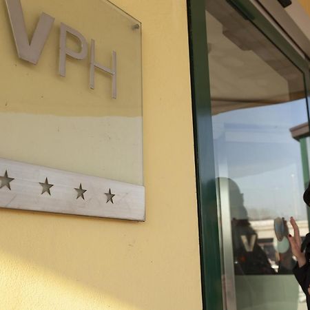 Vercelli Palace Hotel Экстерьер фото