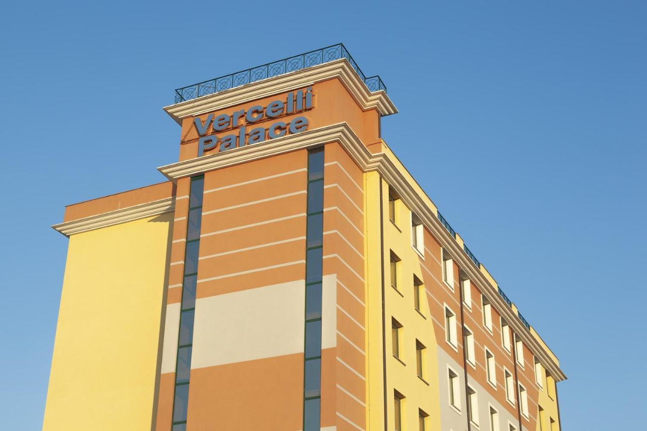 Vercelli Palace Hotel Экстерьер фото
